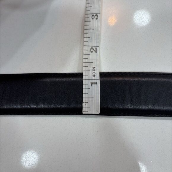 Lauren Ralph Lauren Belt Size 34 Black Solid Brass Buckle Italian Leather - Picture 8 of 9